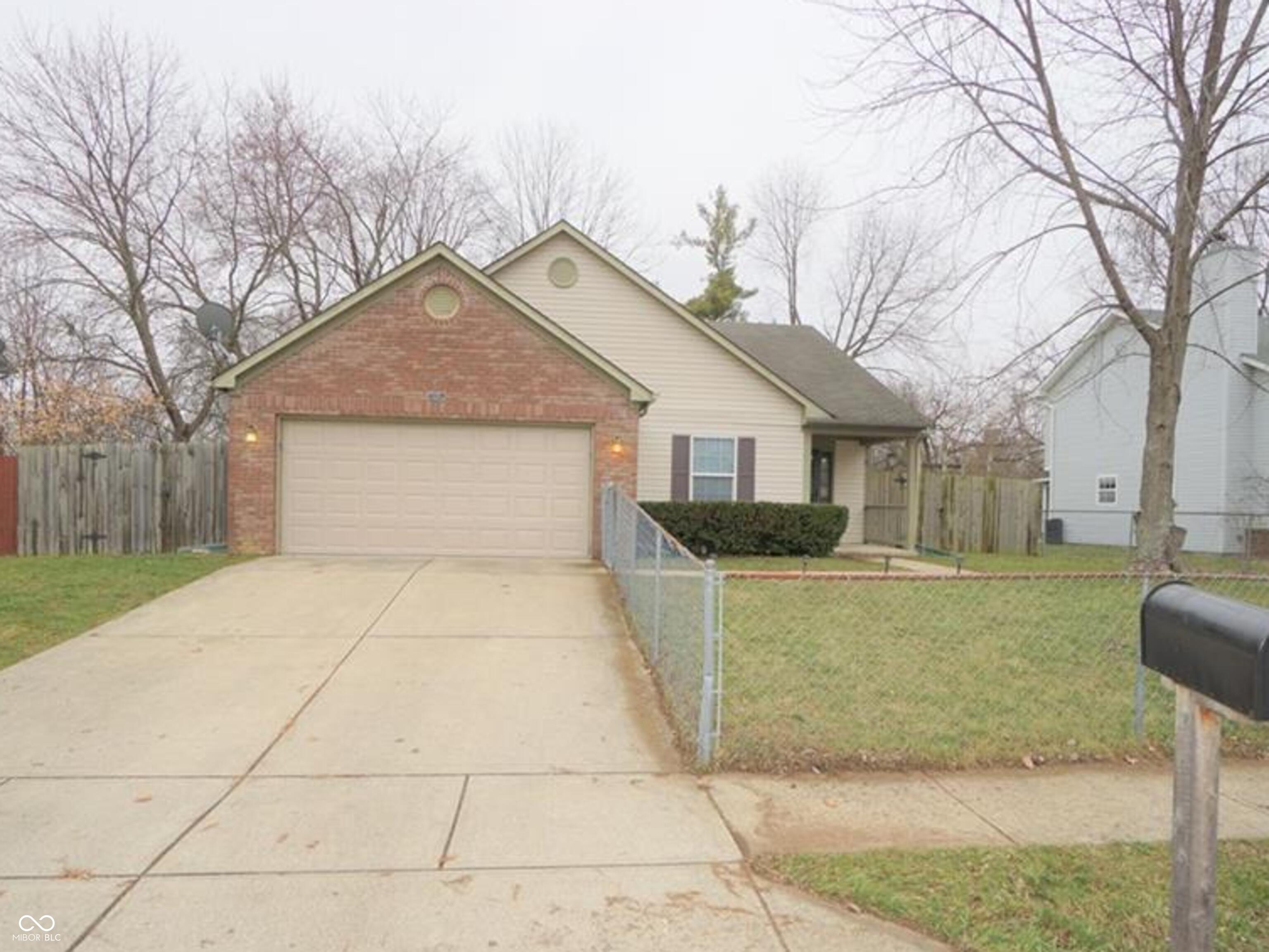 2420 Treasury Row Indianapolis, IN 46229 - Photo 2 of 15