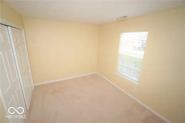 $1,450 | 2420 Treasury Row, Indianapolis, IN 46229