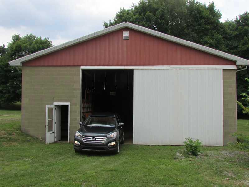 711 West Old Rte 422 Butler, PA 16001 - Photo 2 of 13 Exterior Front.