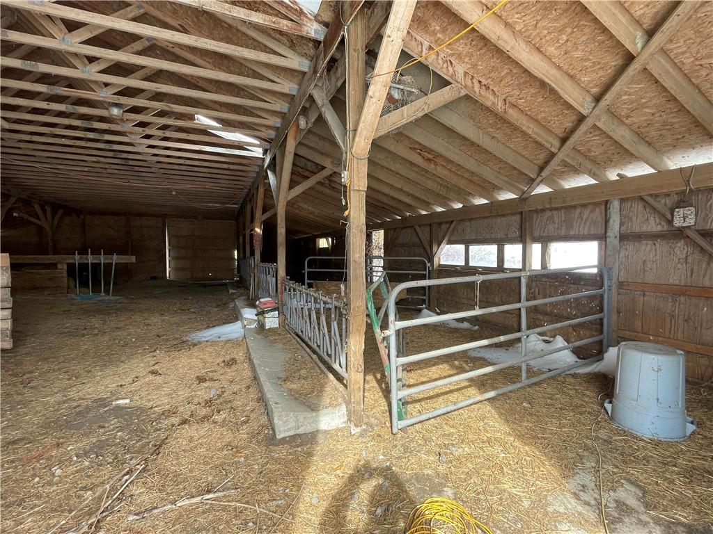 495 East Jamestown Road Greenville, PA 16125 - Photo 7 of 13