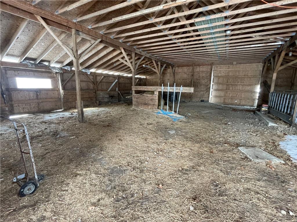 495 East Jamestown Road Greenville, PA 16125 - Photo 9 of 13