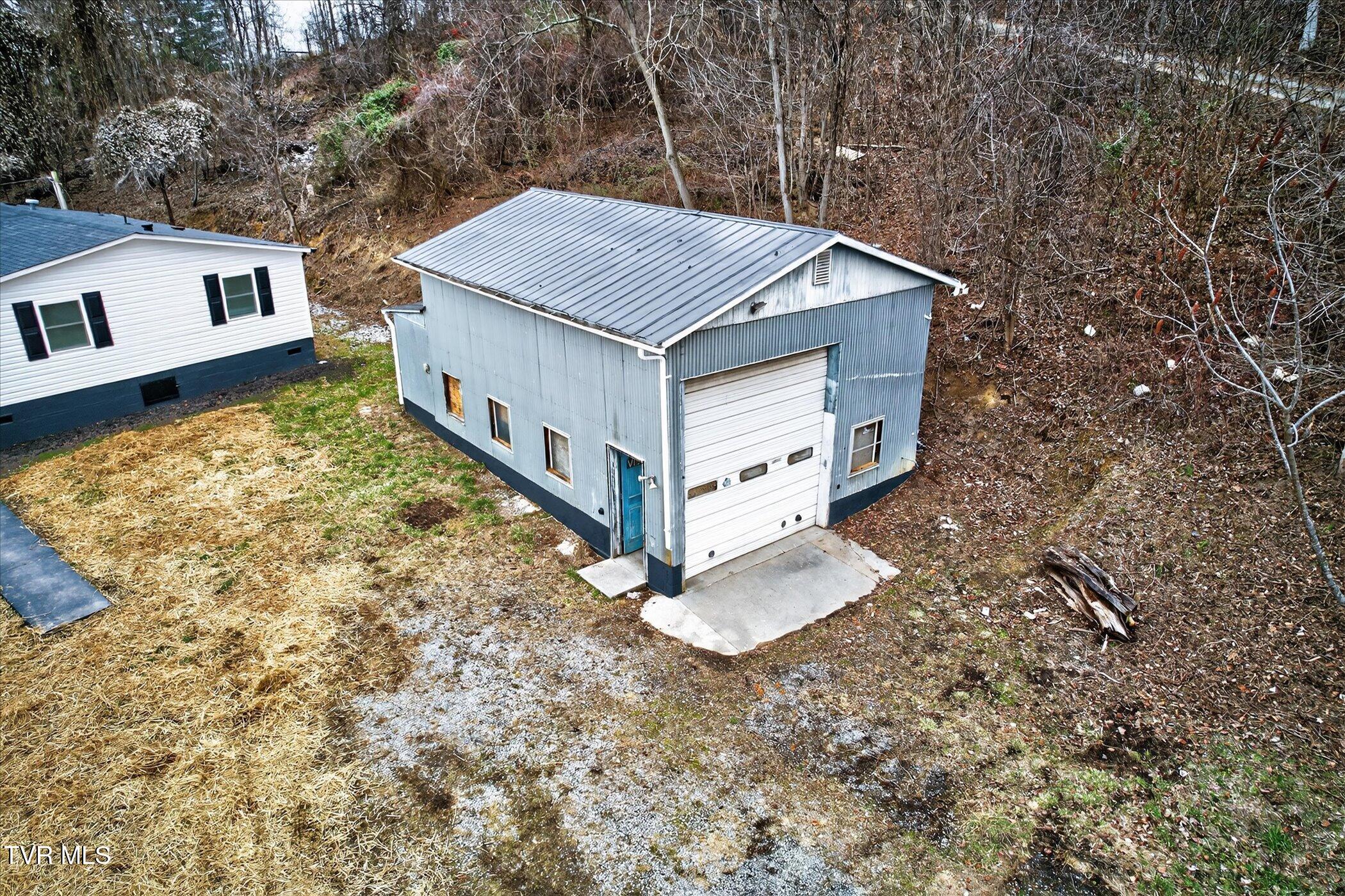 10657 Oak Grove Road Bristol, VA 24202 - Photo 44 of 46 33-10657-Oak-Grove-Rd-Bristol-VA-24202-W