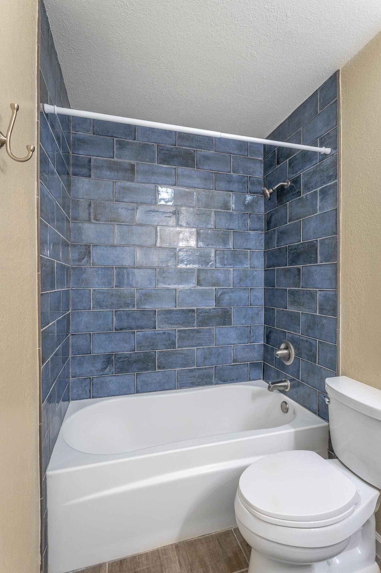 900 Mountain Creek Road, Unit Q263 Chattanooga, TN 37405 - Photo 21 of 36 900 Mountain Creek Road Unit Q263 HD-24