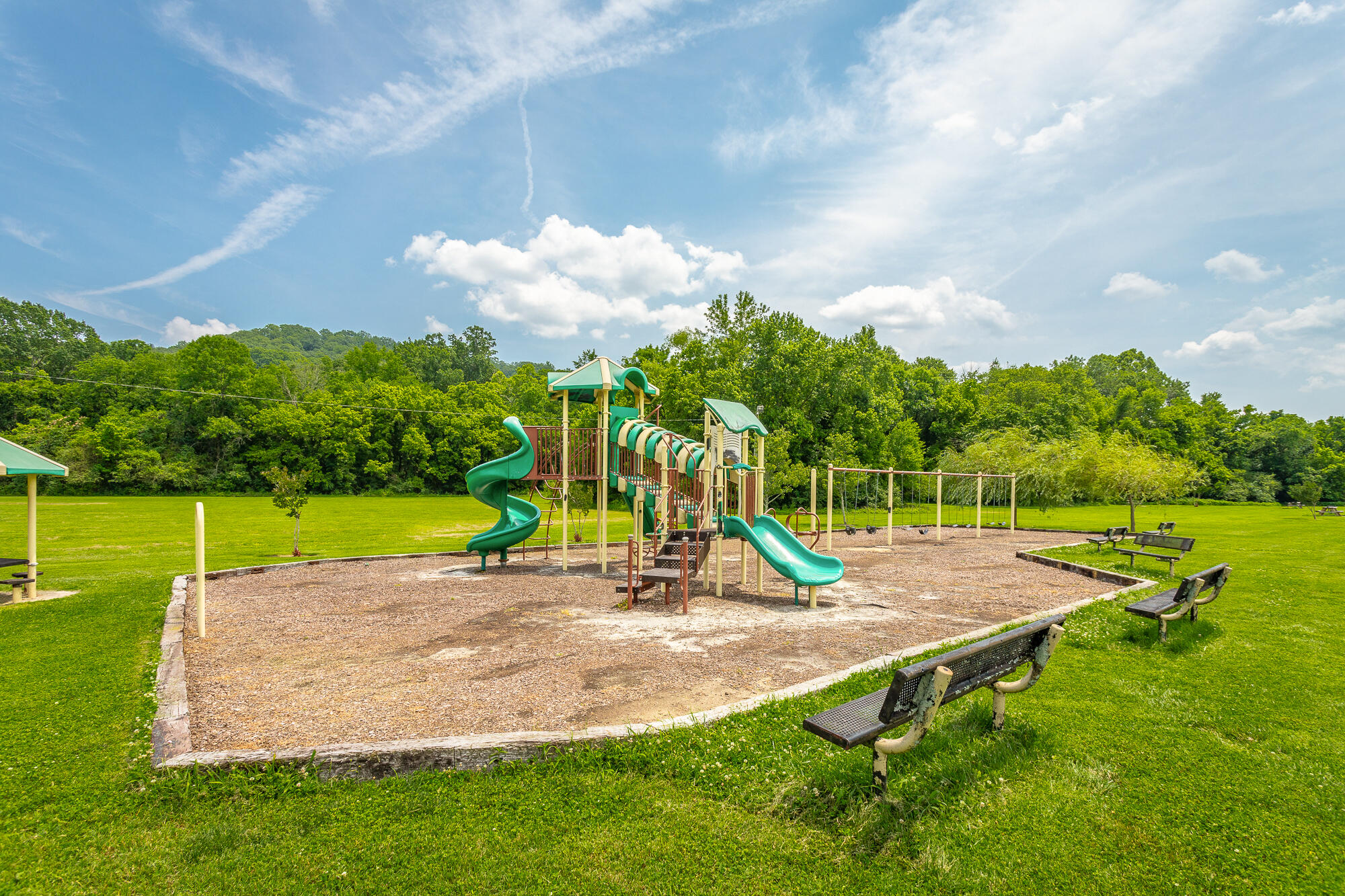 900 Mountain Creek Road, Unit Q263 Chattanooga, TN 37405 - Photo 31 of 36 900 Mountain Creek Road Unit Q263 HD-52