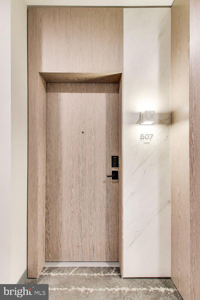 701 Swann Avenue, Unit 507 Alexandria, VA 22301 - Photo 2 of 26