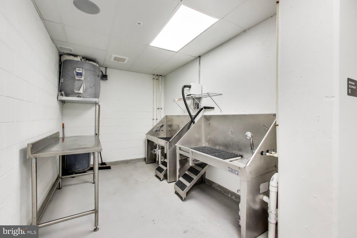 701 Swann Avenue, Unit 507 Alexandria, VA 22301 - Photo 24 of 26