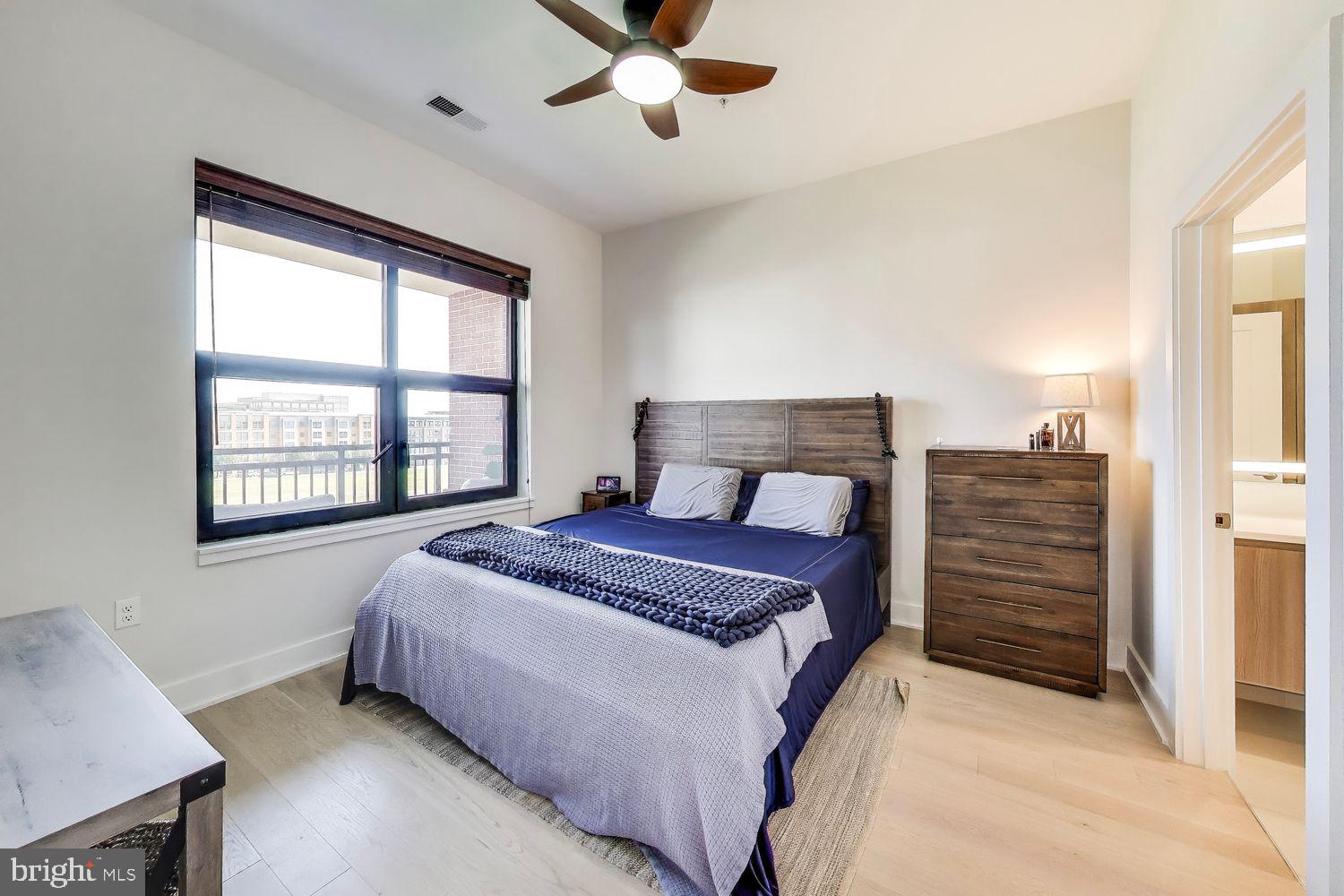 701 Swann Avenue, Unit 507 Alexandria, VA 22301 - Photo 6 of 26