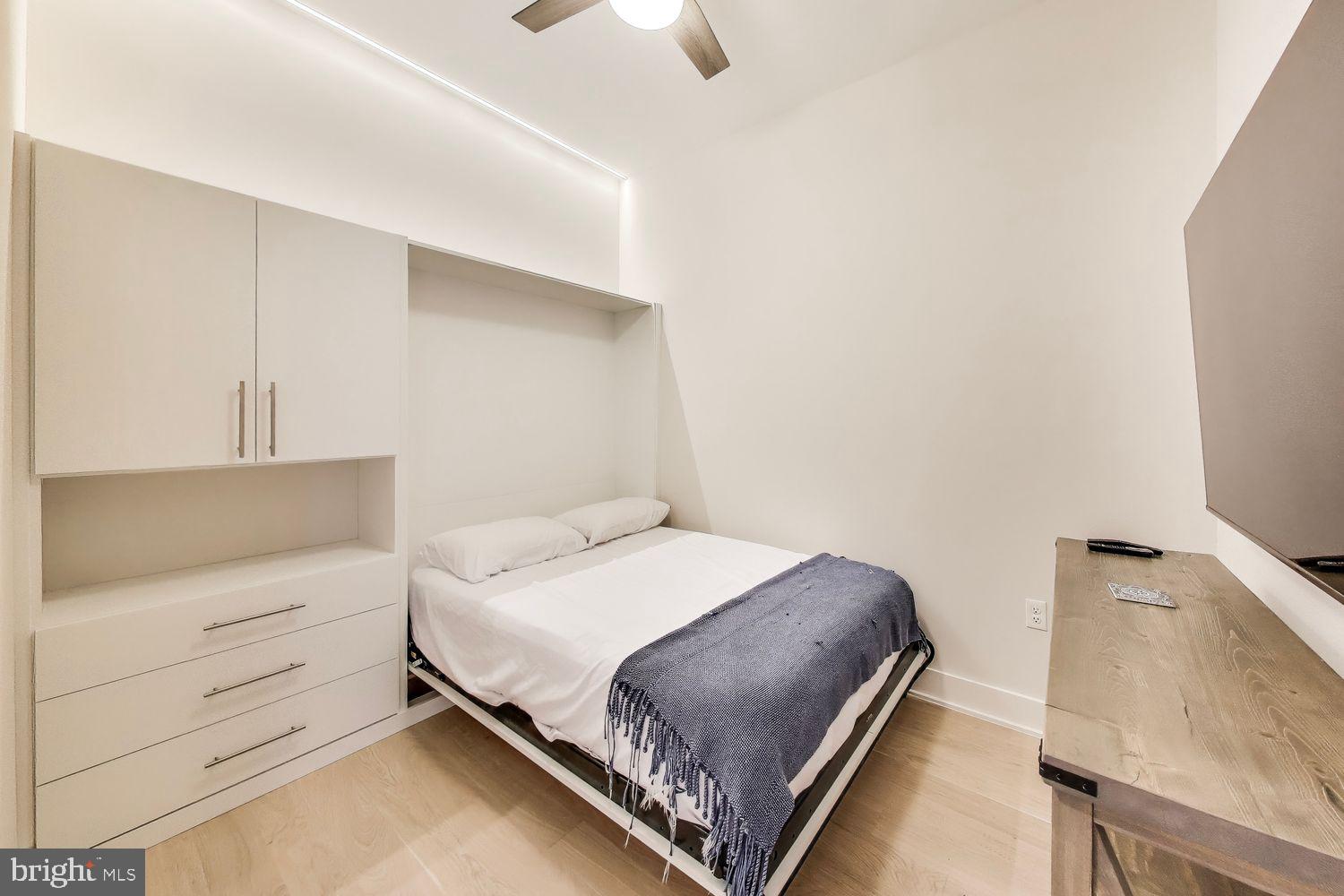 701 Swann Avenue, Unit 507 Alexandria, VA 22301 - Photo 9 of 26