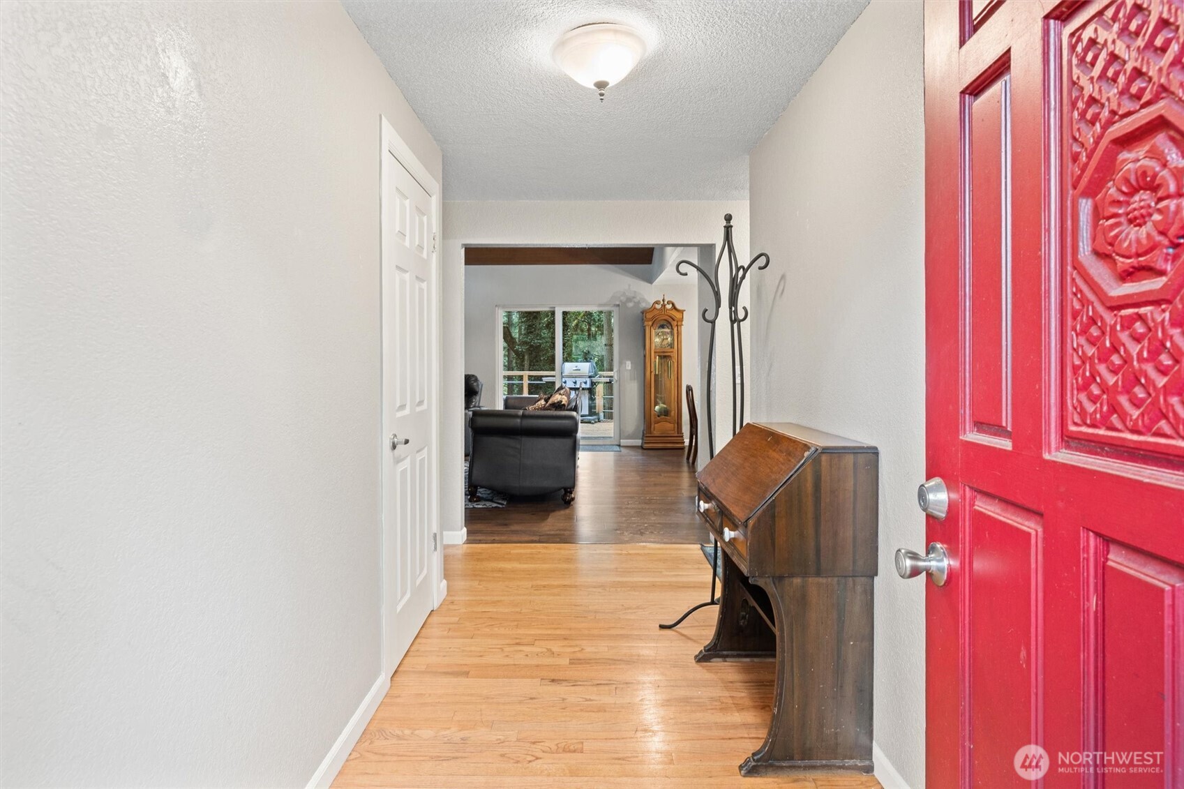 19833 95th Avenue Northeast Bothell, WA 98011 - Photo 18 of 39