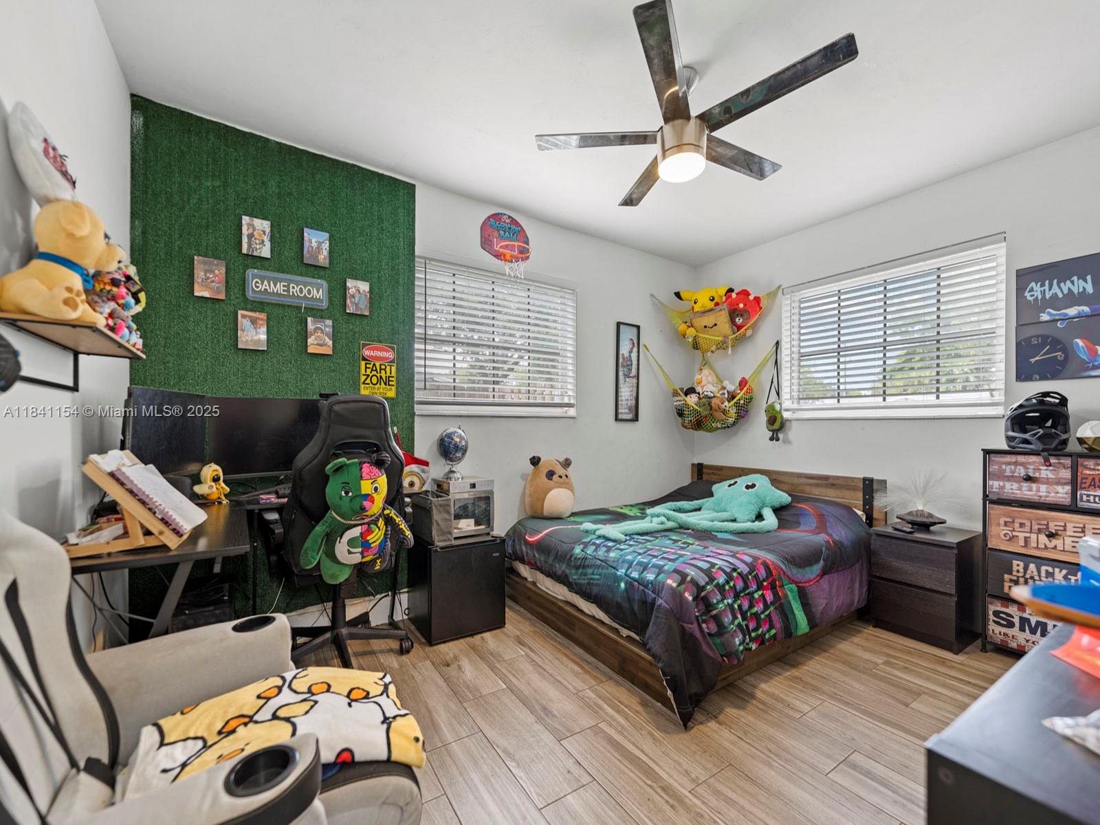 19711 Whispering Pines Road Cutler Bay, FL 33157 - Photo 17 of 35