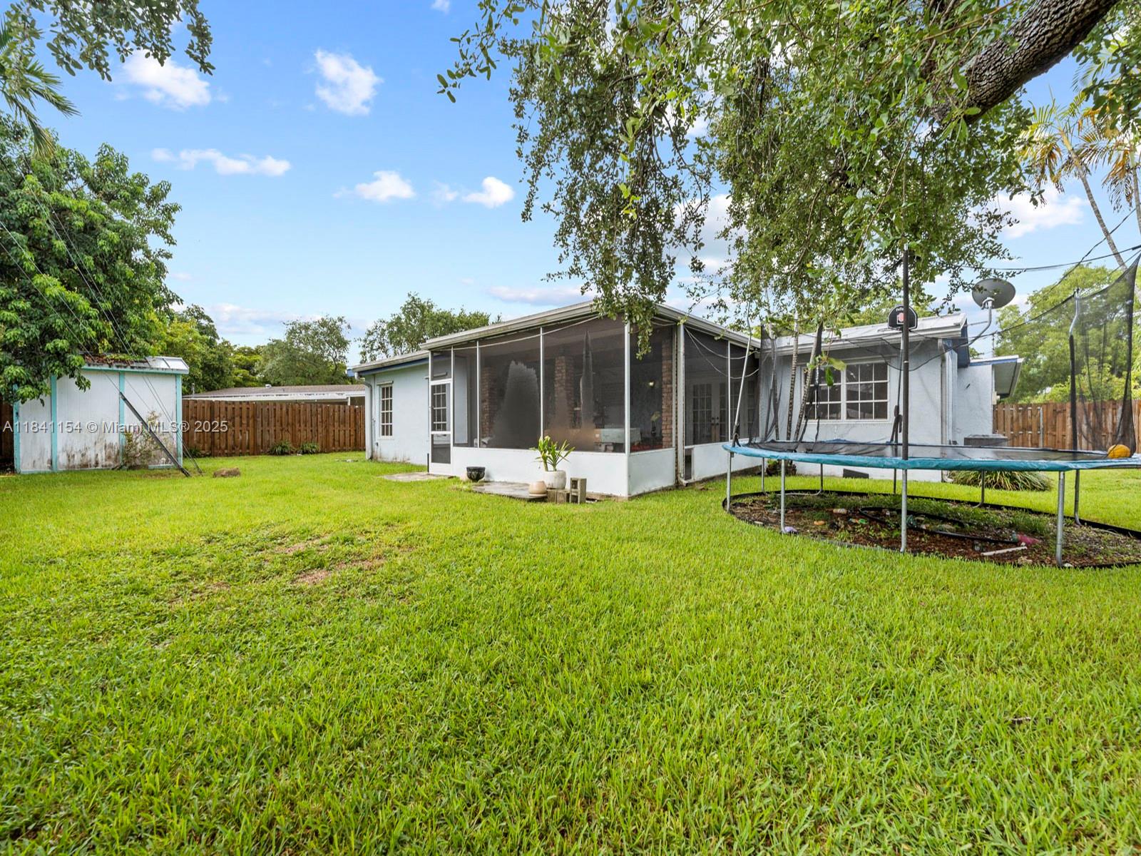 19711 Whispering Pines Road Cutler Bay, FL 33157 - Photo 29 of 35