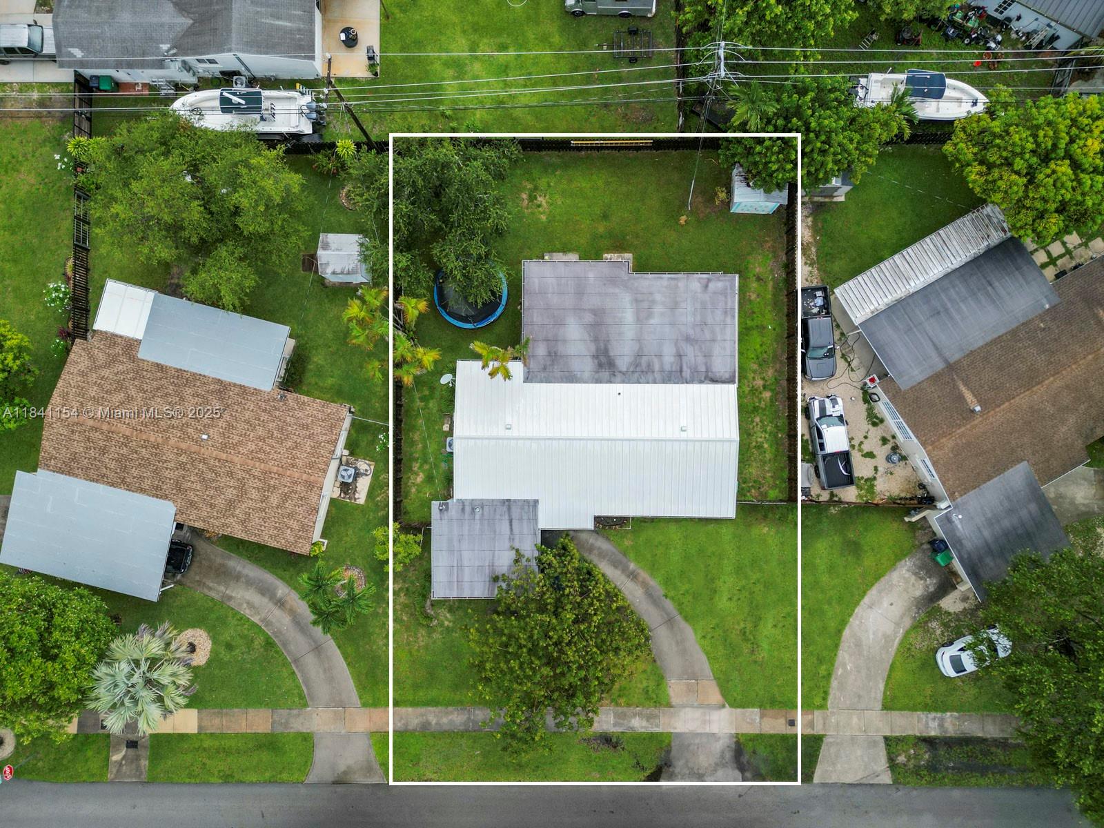 19711 Whispering Pines Road Cutler Bay, FL 33157 - Photo 32 of 35