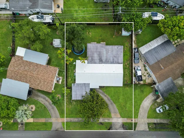 $715,000 | 19711 Whispering Pines Road, Cutler Bay, FL 33157