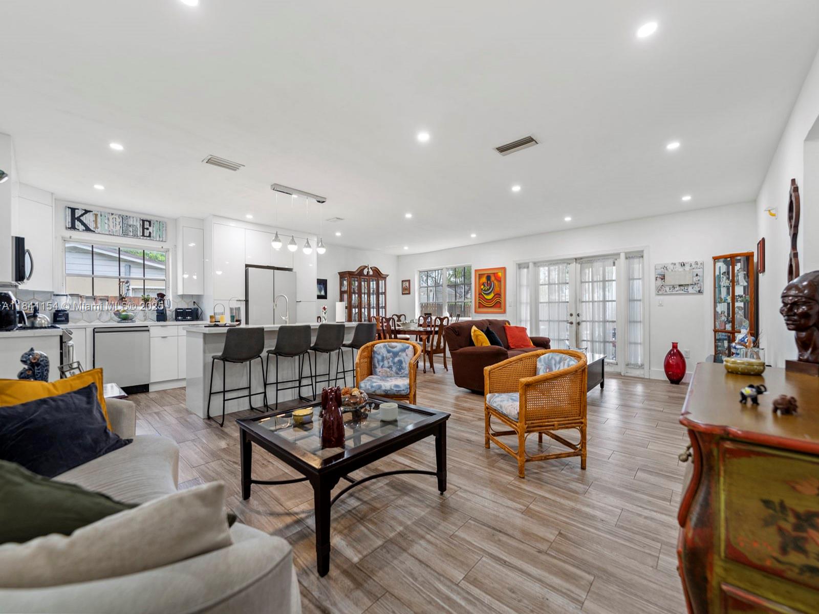 19711 Whispering Pines Road Cutler Bay, FL 33157 - Photo 4 of 35