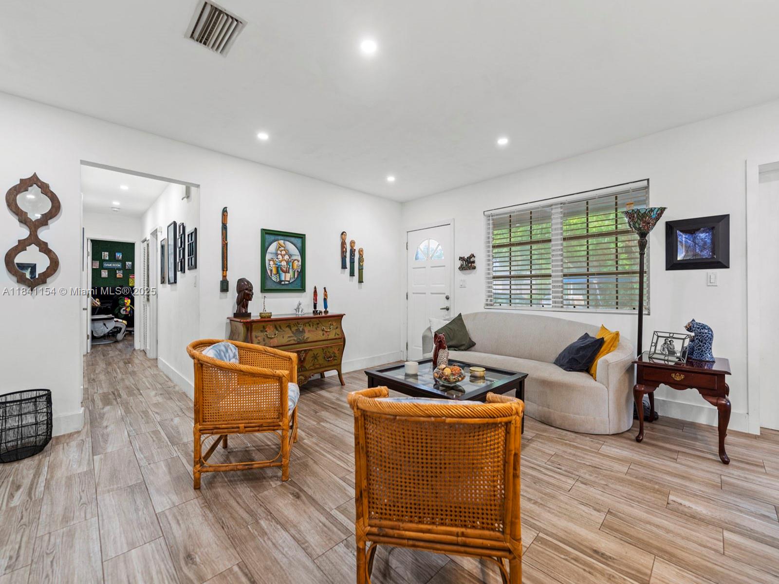 19711 Whispering Pines Road Cutler Bay, FL 33157 - Photo 5 of 35