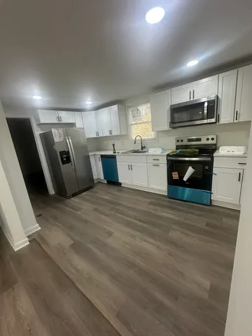 $249,900 | 825 East Happy Hollow Drive, Clarksville, TN 37040