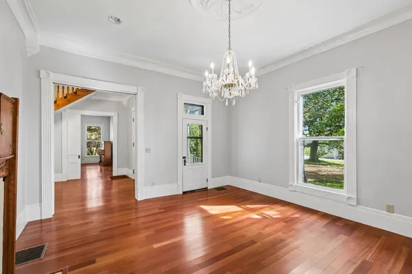 $725,000 | 728 South Spring Street, Manchester, TN 37355