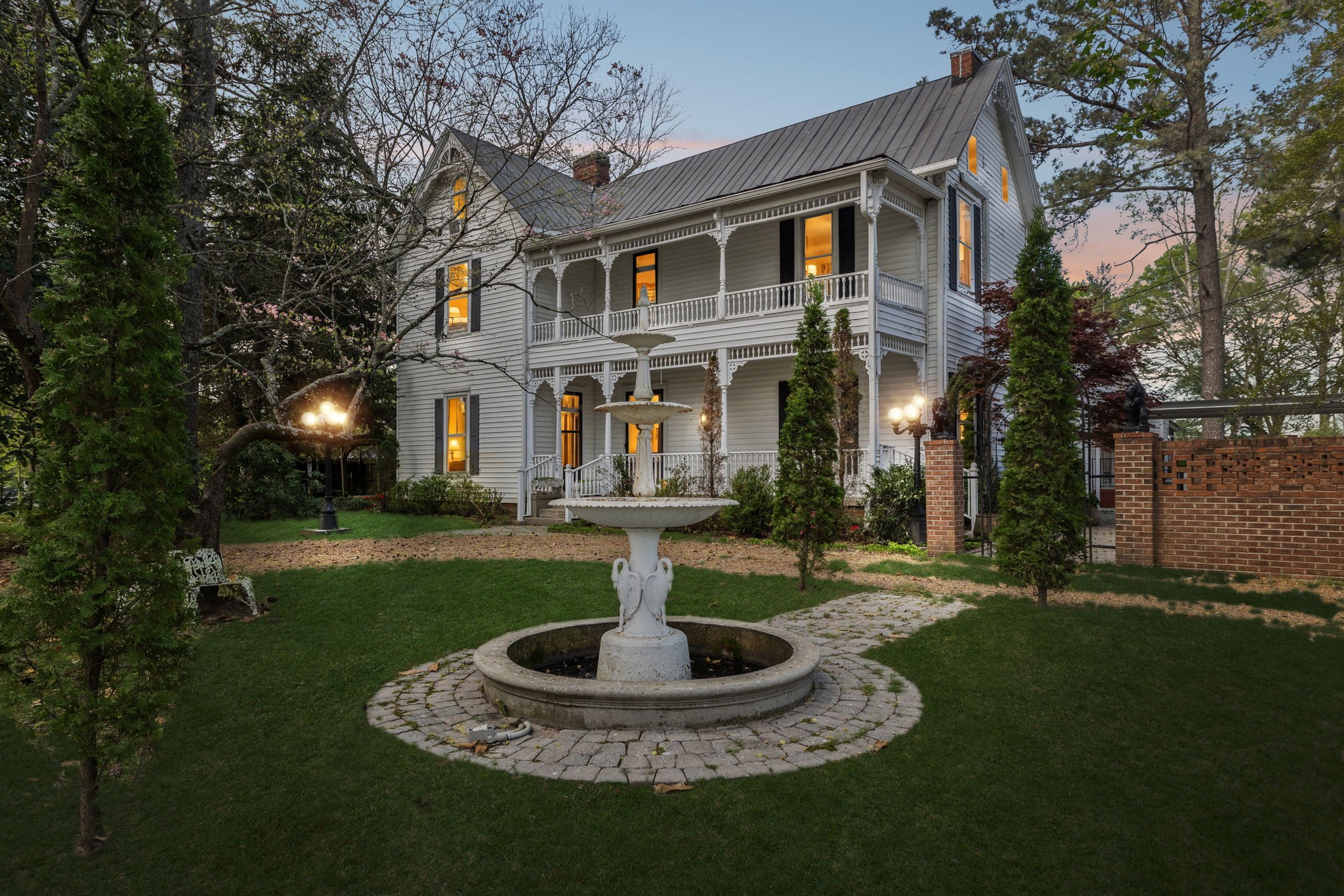 728 South Spring Street Manchester, TN 37355 - Photo 2 of 100