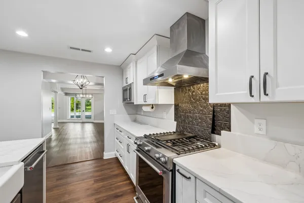 $725,000 | 728 South Spring Street, Manchester, TN 37355