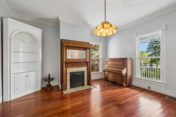 $725,000 | 728 South Spring Street, Manchester, TN 37355