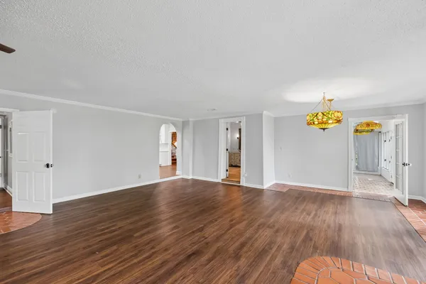 $725,000 | 728 South Spring Street, Manchester, TN 37355