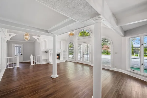 $725,000 | 728 South Spring Street, Manchester, TN 37355