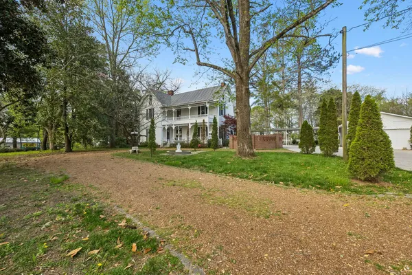 $725,000 | 728 South Spring Street, Manchester, TN 37355