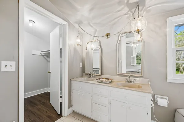 $725,000 | 728 South Spring Street, Manchester, TN 37355