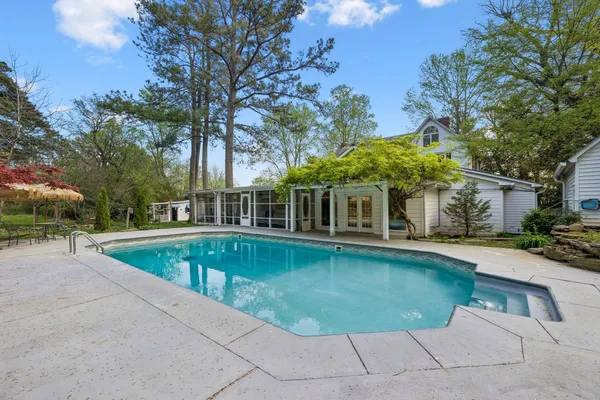 $725,000 | 728 South Spring Street, Manchester, TN 37355