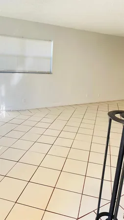 $1,850 | 5407 Northwest 27th Street, Unit D2, Lauderhill, FL 33313