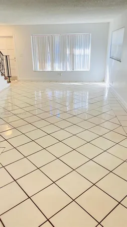 $1,850 | 5407 Northwest 27th Street, Unit D2, Lauderhill, FL 33313