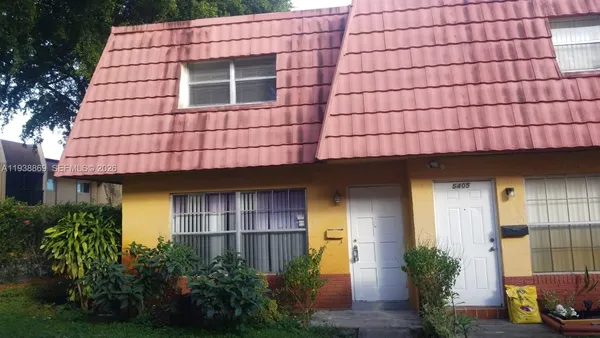 $1,850 | 5407 Northwest 27th Street, Unit D2, Lauderhill, FL 33313