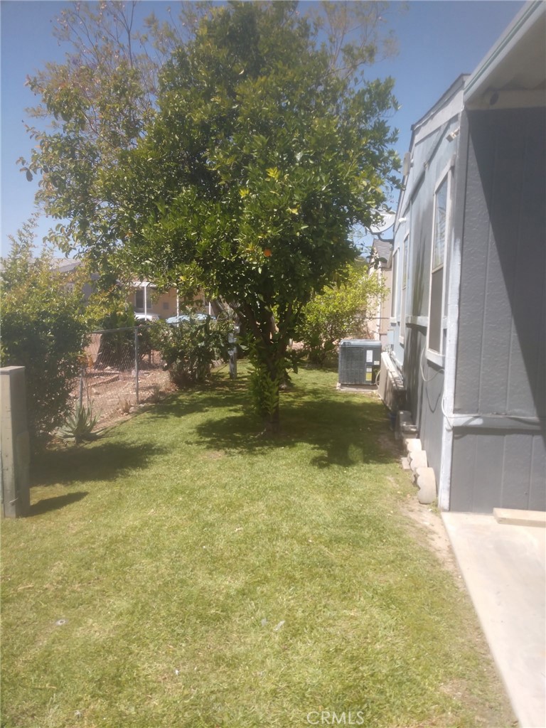 2598-unit 140 Ayala Rialto, CA 92377 - Photo 3 of 5 Fruit trees