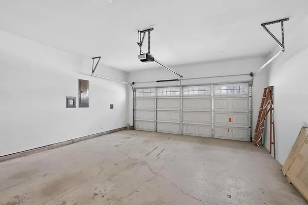 $2,100 | 8742 San Bernard Street, Plano, TX 75024