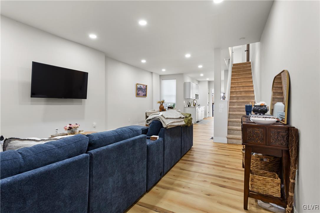 635 3rd Avenue Bethlehem, PA 18018 - Photo 4 of 18 a living room with furniture and a flat screen tv
