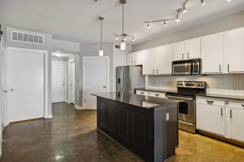 $415,000 | 1803 Broadway, Unit 504, Nashville, TN 37203