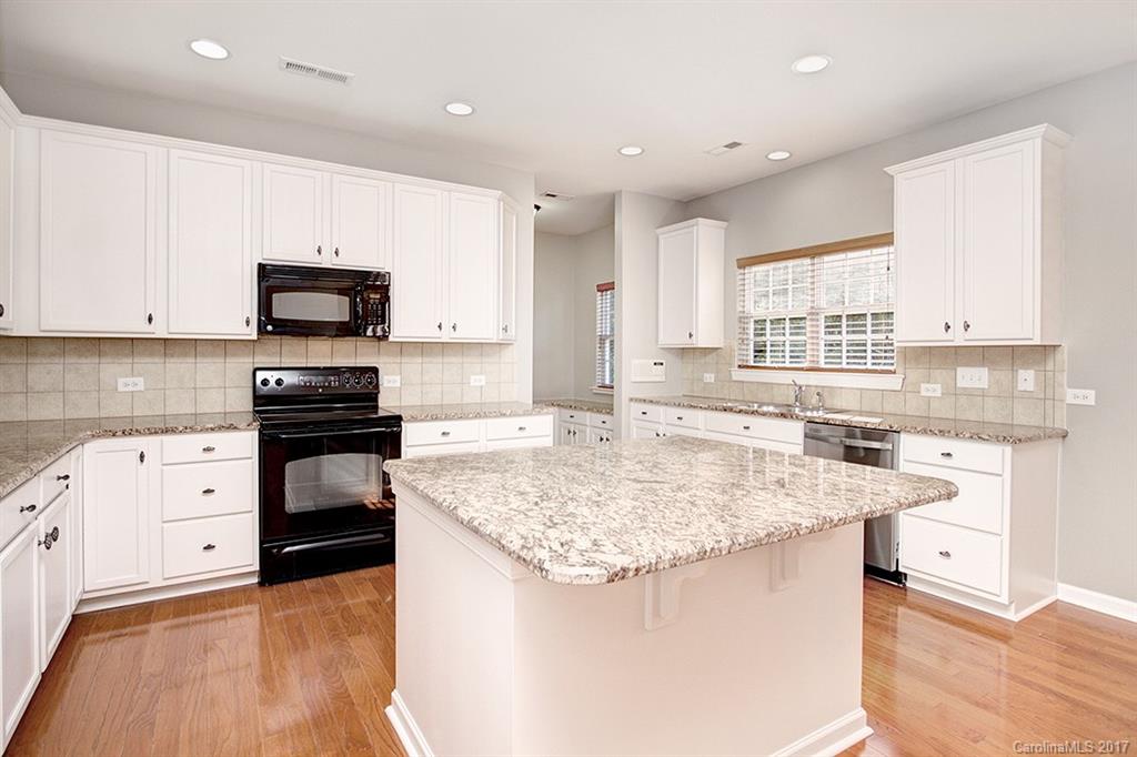 6409 Baltray Road, Unit 4 Charlotte, NC 28278 - Photo 2 of 24 Gallery Image 2