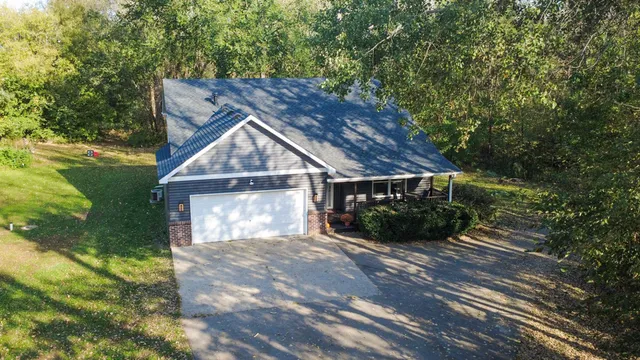 $499,000 | 18218 Baldwin Court, Lester Prairie, MN 55354