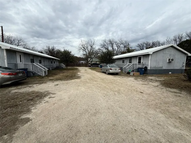 $230,000 | 217 2nd Street, Cross Plains, TX 76443