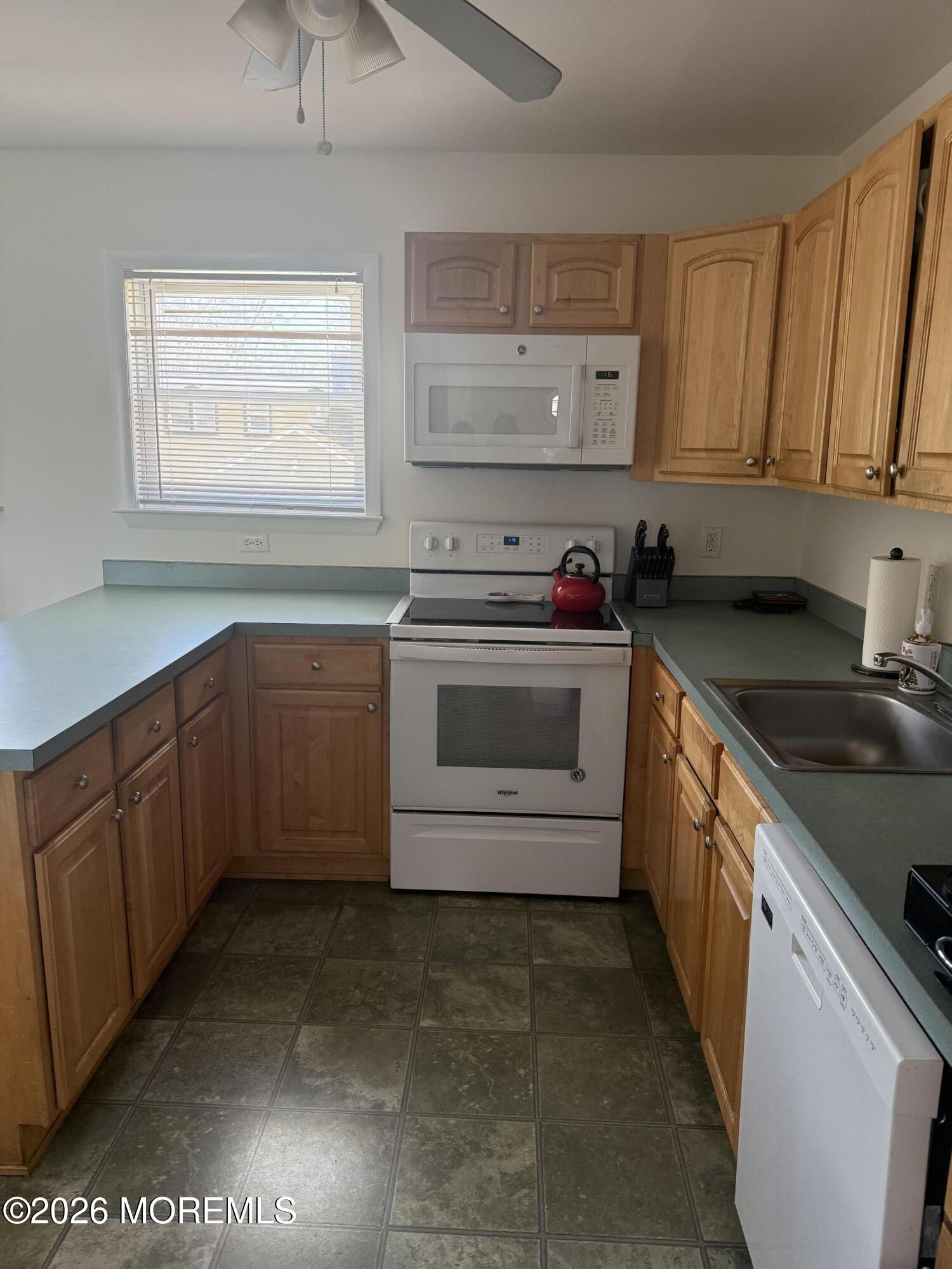 1813 World Street Wall, NJ 07719 - Photo 17 of 47 IMG_9182