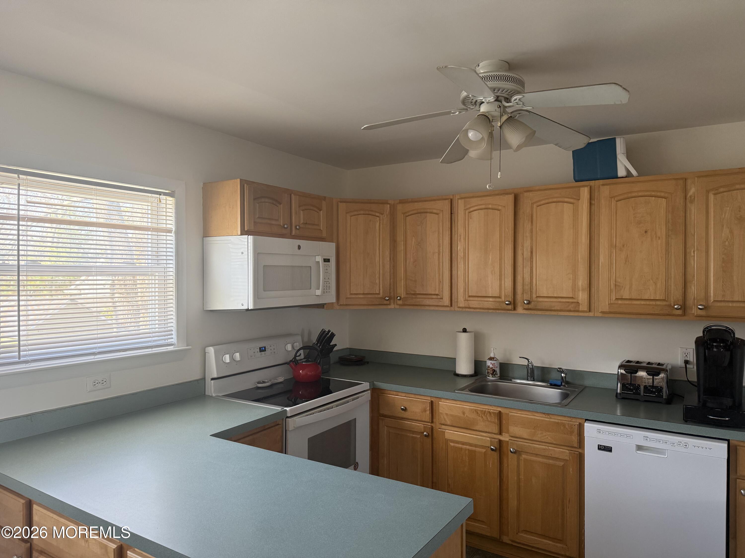 1813 World Street Wall, NJ 07719 - Photo 18 of 47 IMG_9181