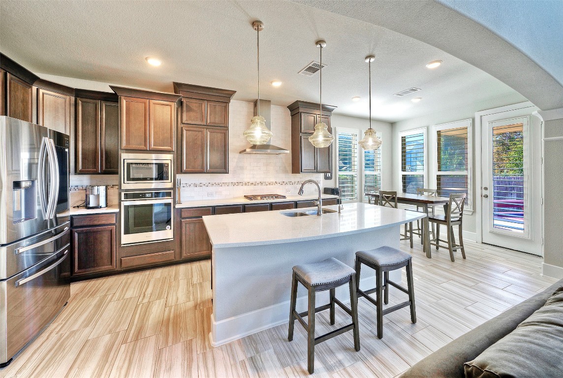 113 Shady Point Court Georgetown, TX 78628 - Photo 11 of 40