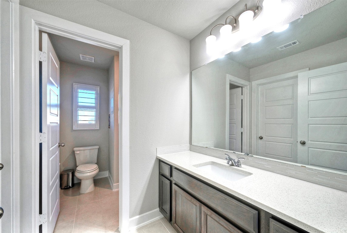 113 Shady Point Court Georgetown, TX 78628 - Photo 28 of 40