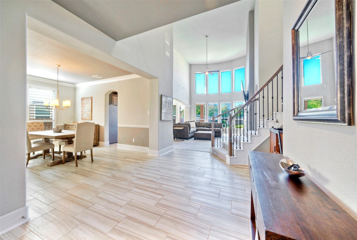 113 Shady Point Court Georgetown, TX 78628 - Photo 4 of 40