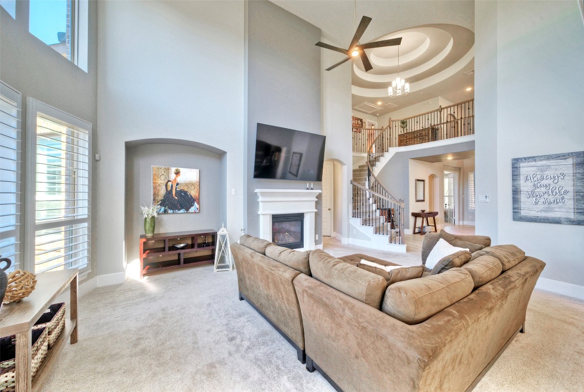 113 Shady Point Court Georgetown, TX 78628 - Photo 9 of 40