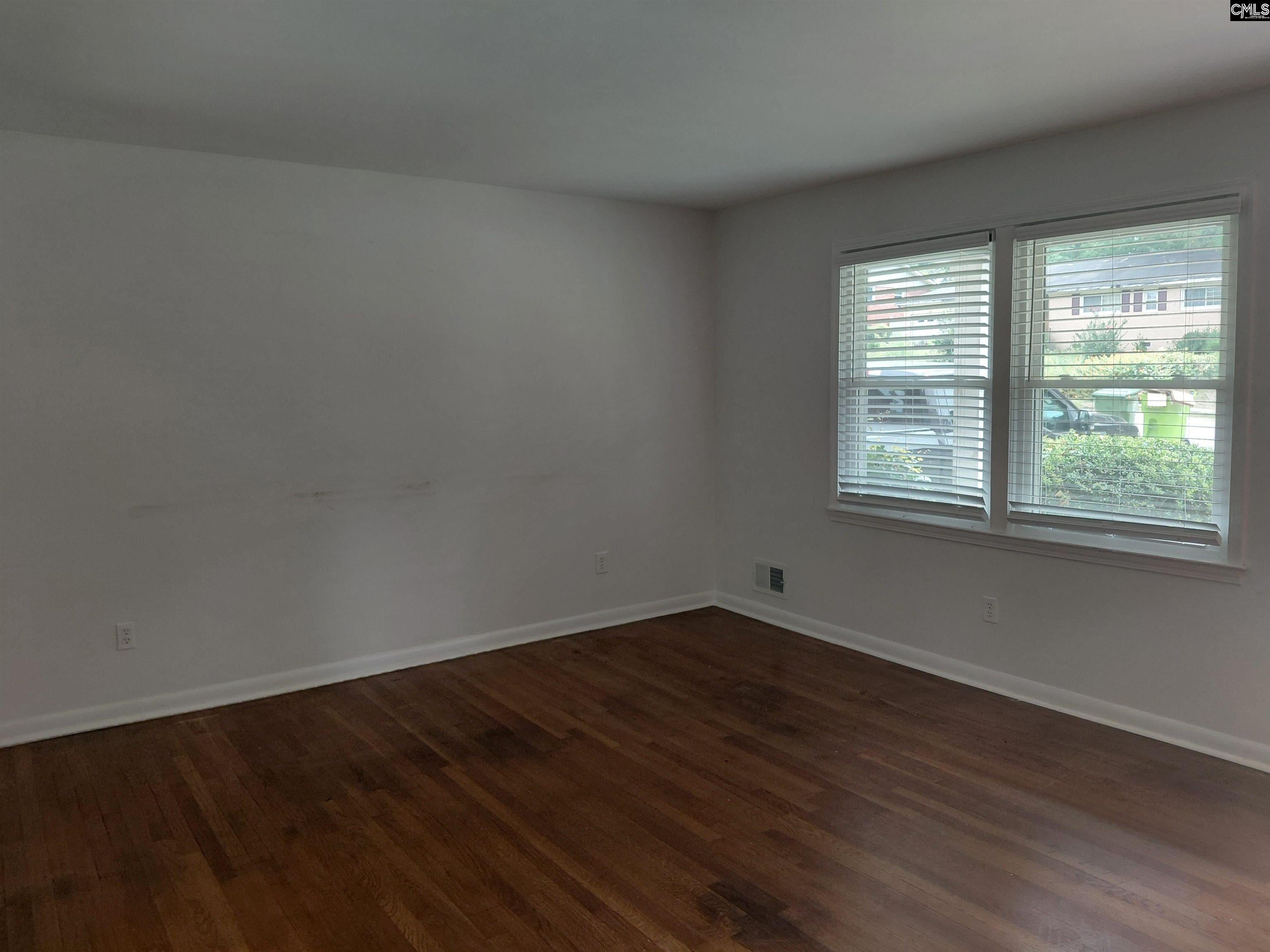 224 Hickory Ridge Drive Columbia, SC 29209 - Photo 5 of 28 Gallery Image 5