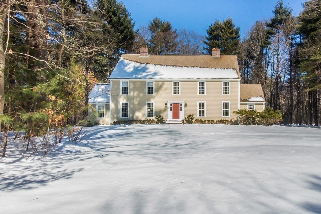 21 Dover Farm Road Medfield, MA 02052 - Photo 2 of 42 Gallery Image 2