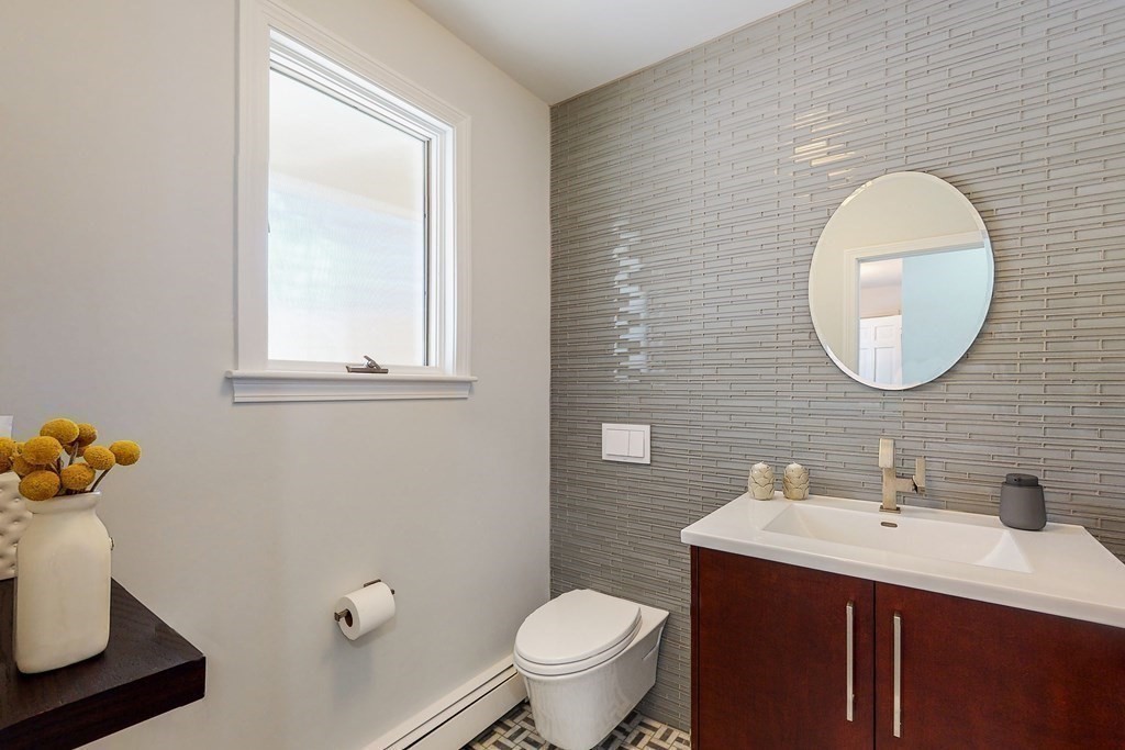 21 Dover Farm Road Medfield, MA 02052 - Photo 22 of 42 Gallery Image 22
