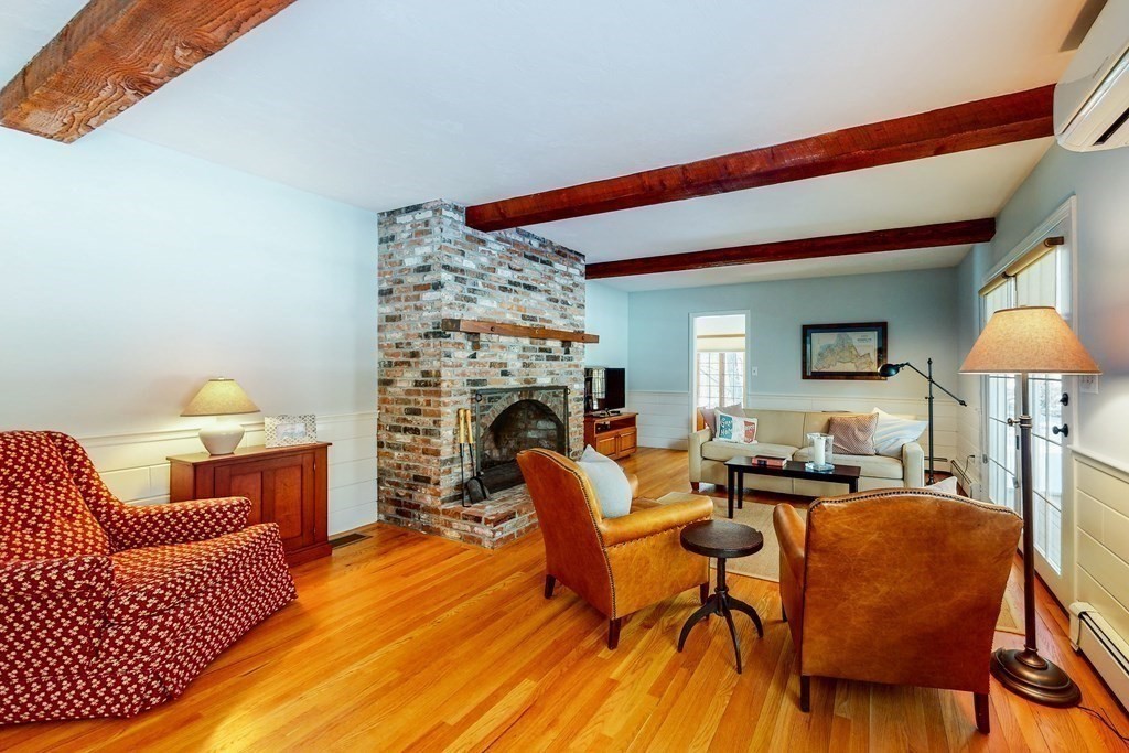 21 Dover Farm Road Medfield, MA 02052 - Photo 9 of 42 Gallery Image 9