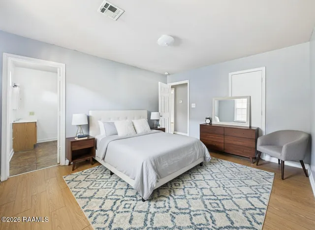 $900 | 611 Walker Road, Lafayette, LA 70506